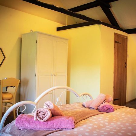 The Snickett Villa Combe Martin Oda fotoğraf